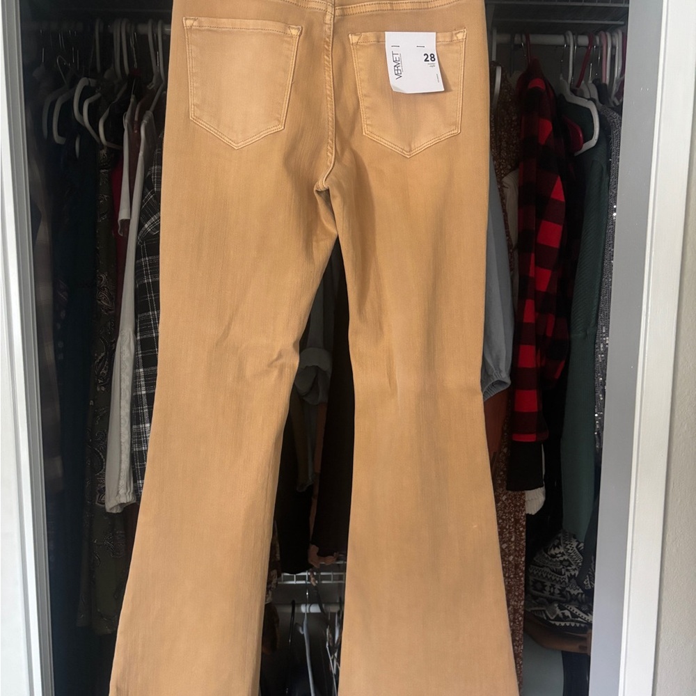 Vervet Women's Tan Jeans
